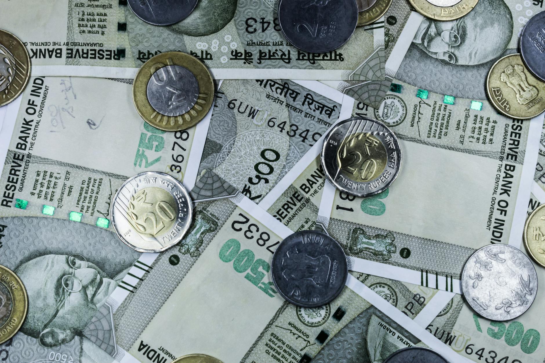 Modi Plans $100 Billion Investment to Transform India's Economy
