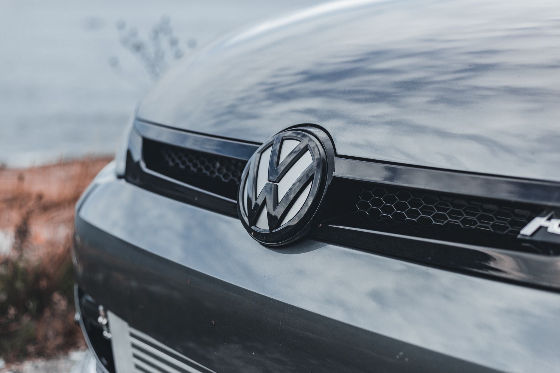 Volkswagen's Strategic Shift: Selling Engines Amid Chinese Competition