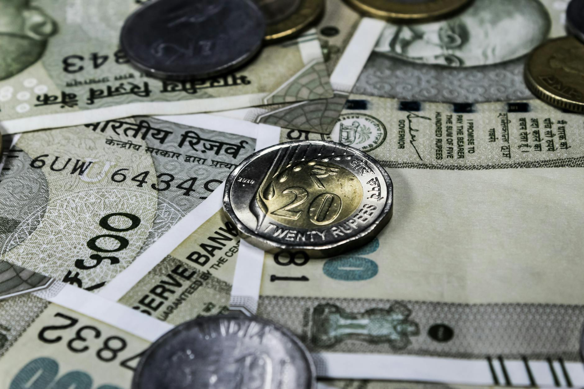 RBI Revokes Paytm Payments Bank Licence Amid Governance Concerns