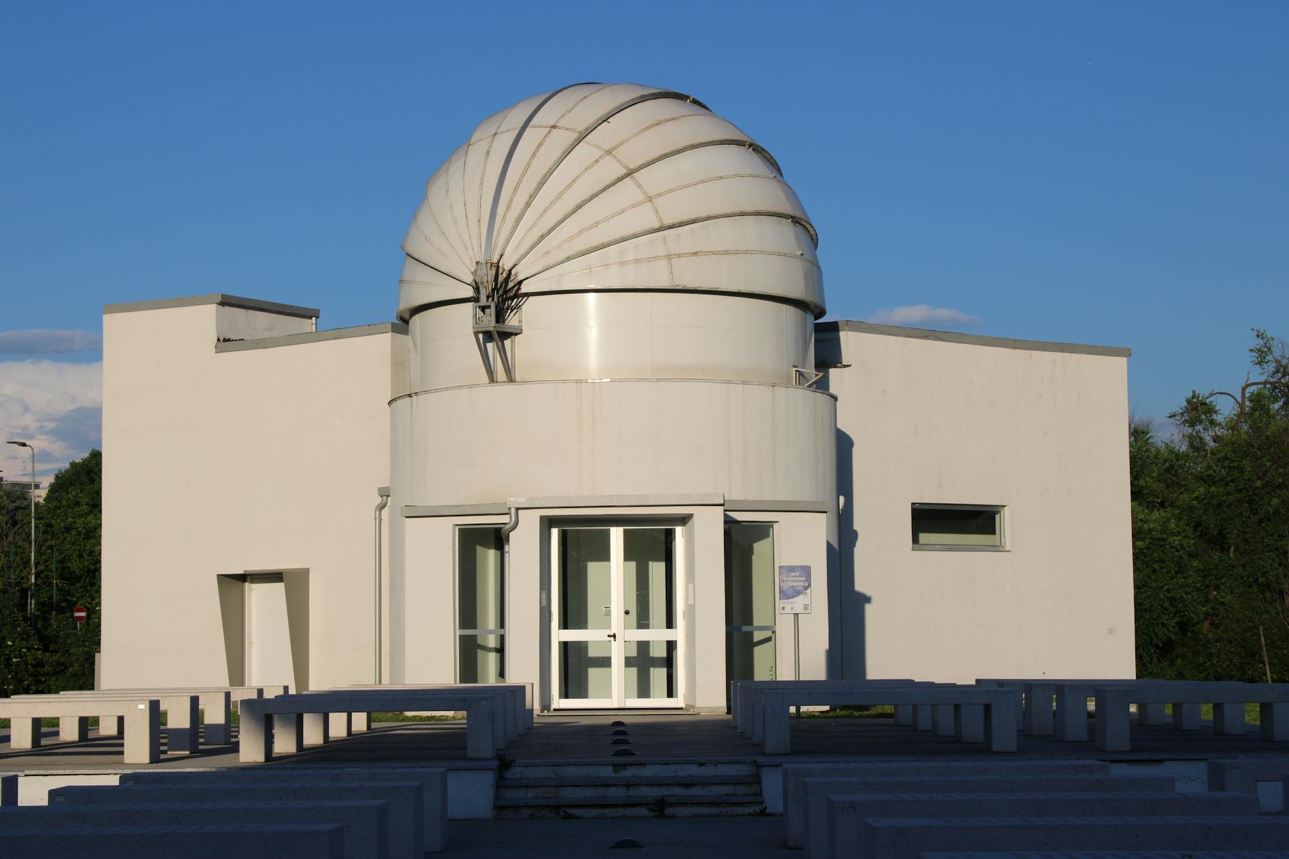 Church Welcomes Science in Quest for Divine Understanding