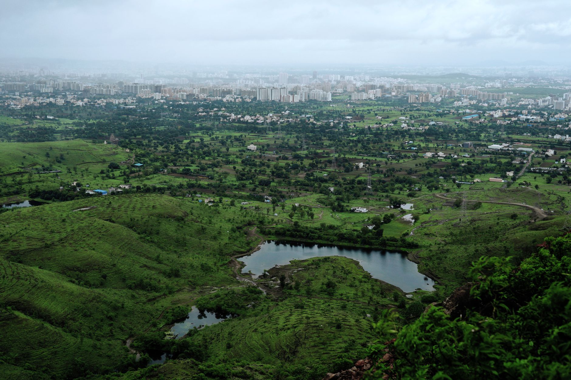 Maharashtra Launches Probe into Pune Riverfront Project Amidst Environmental Concerns
