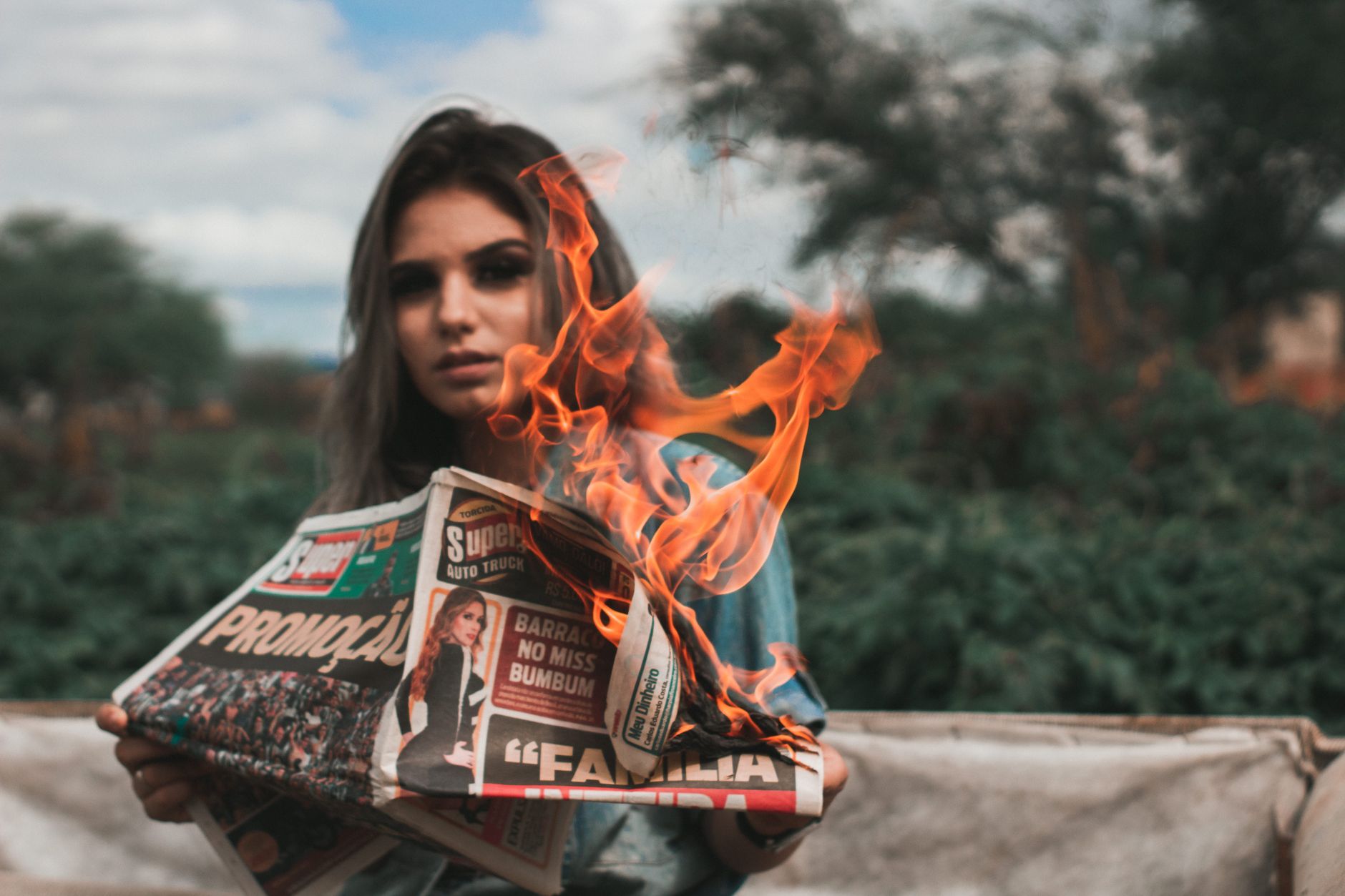 FSSAI Cracks Down on Newspaper Use in Food Packaging
