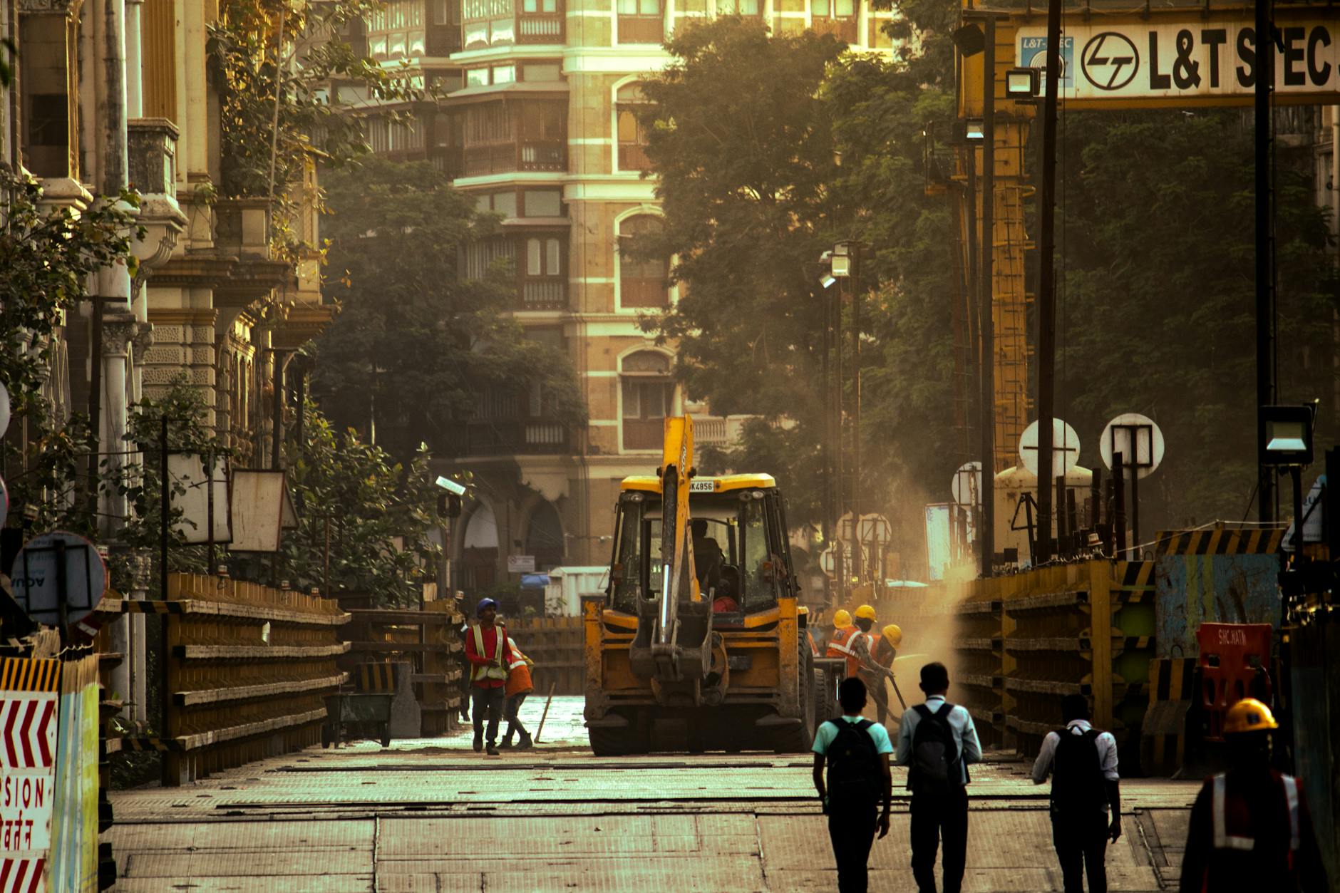 L&T Secures Major Construction Orders Across India