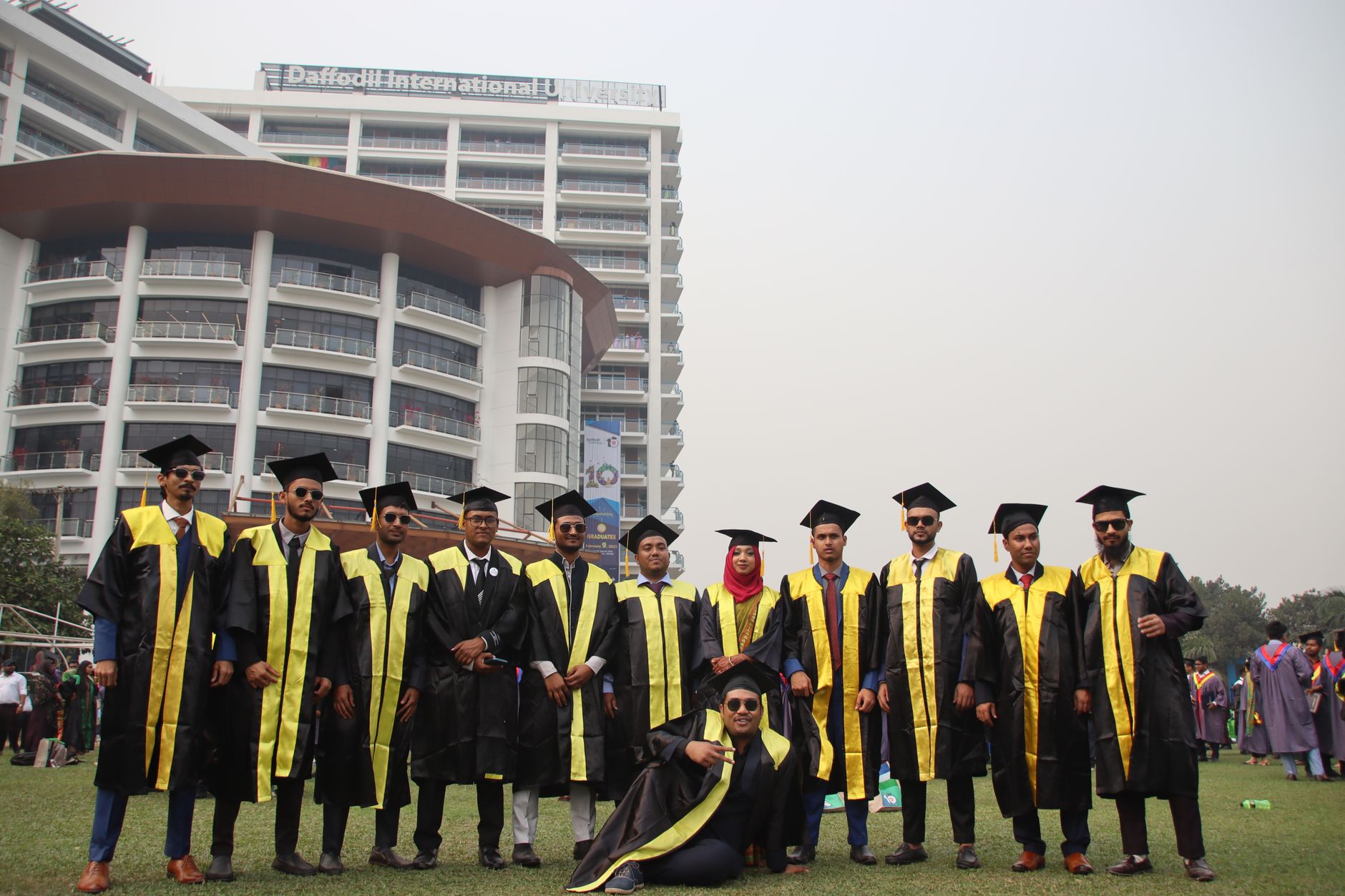 President Murmu Inspires Students at Jabalpur University Convocation