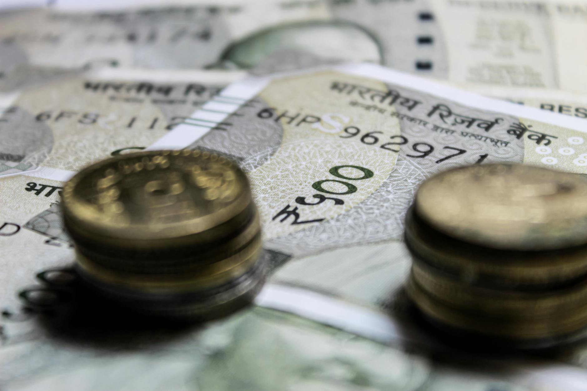 India's Entrepreneurial Surge: Growth Amidst Earnings Struggle