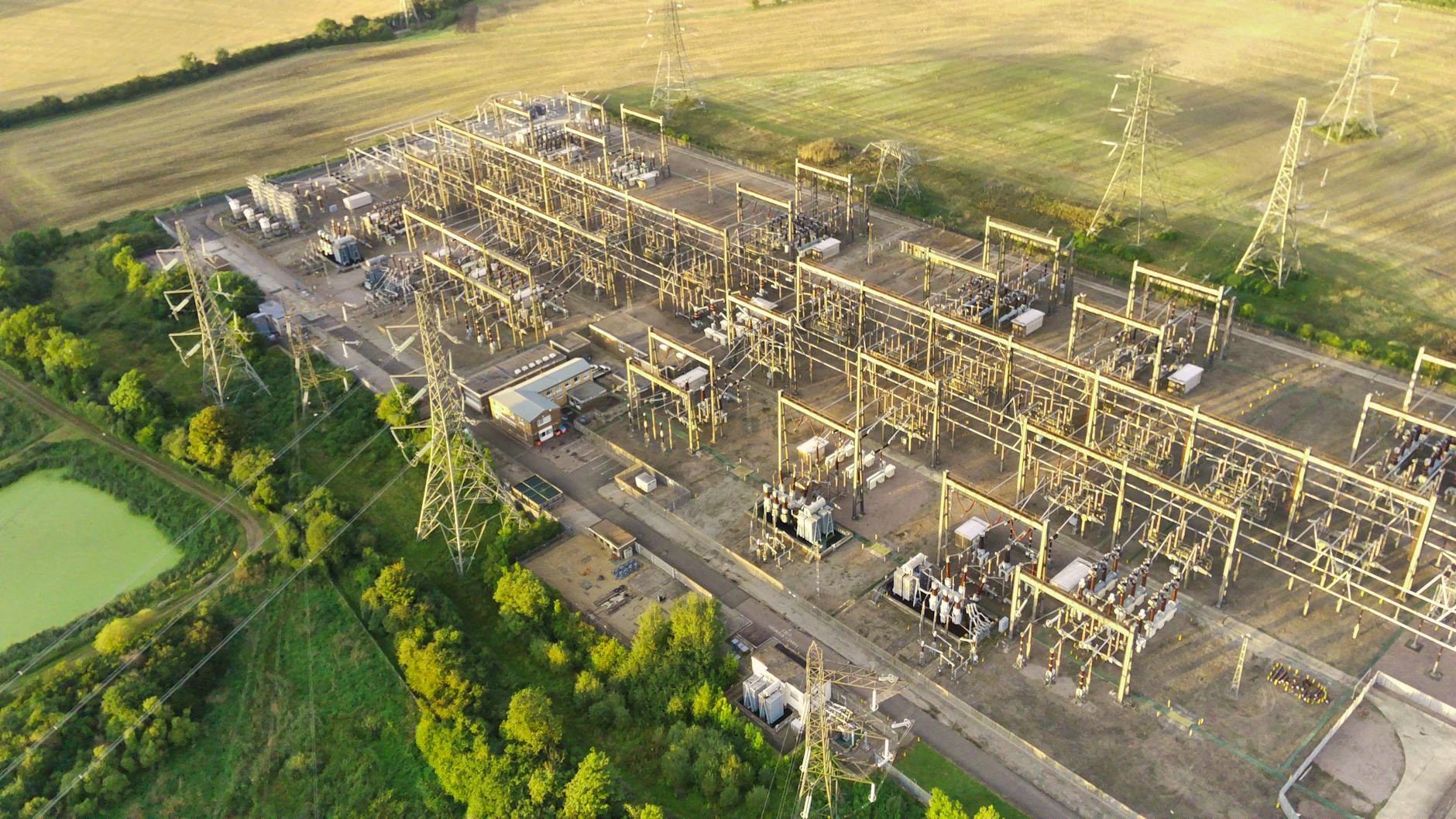 Datacentres Drain Energy: UK and US Face Power Predicament