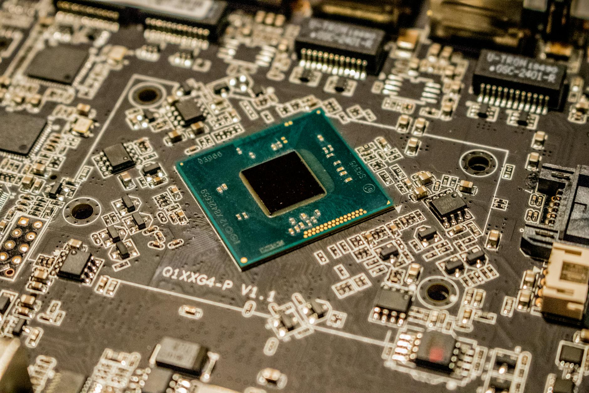 China's Brave New World: The First Approved Brain-Computer Chip