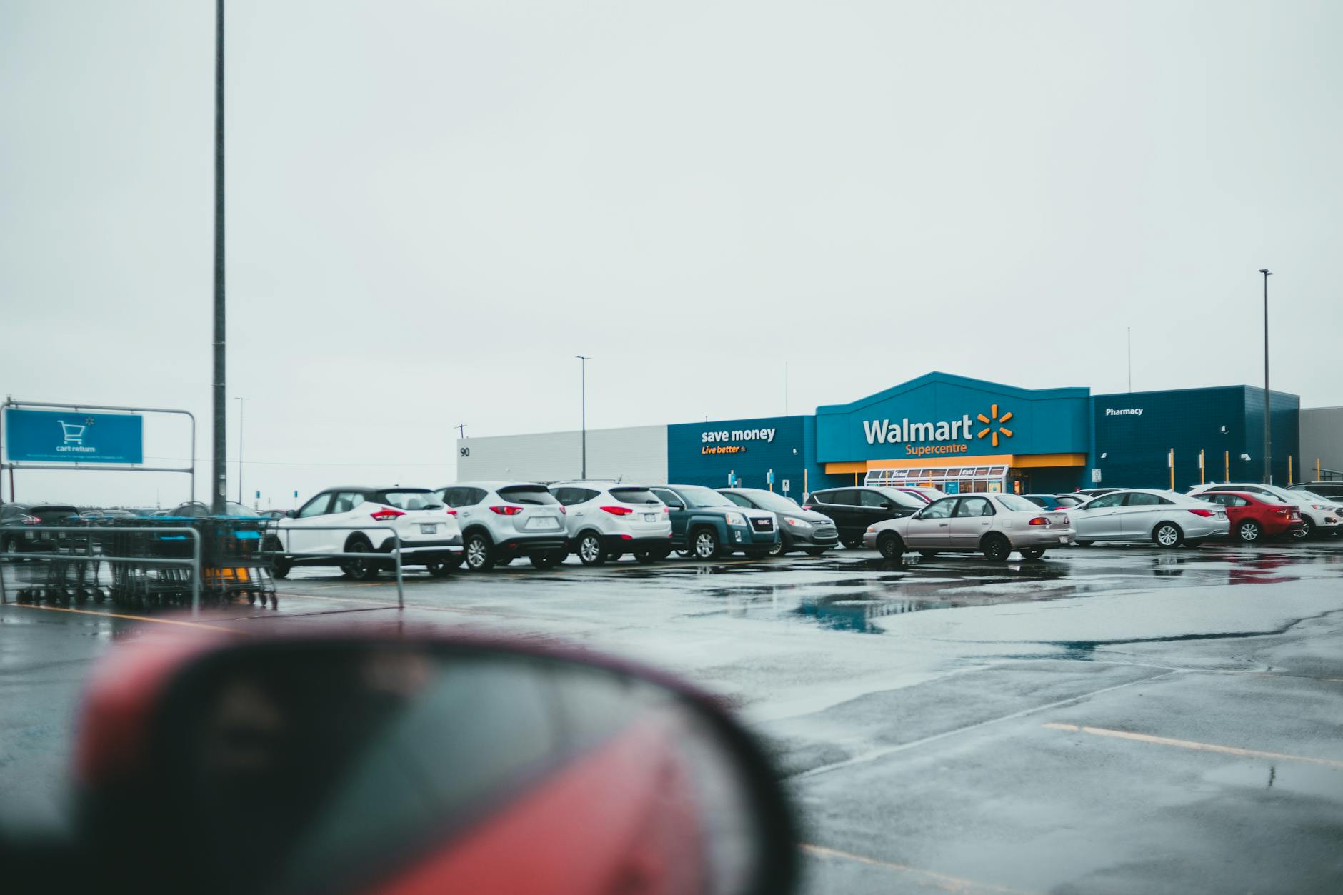 Walmart Restructures: 1,000 Corporate Roles Affected