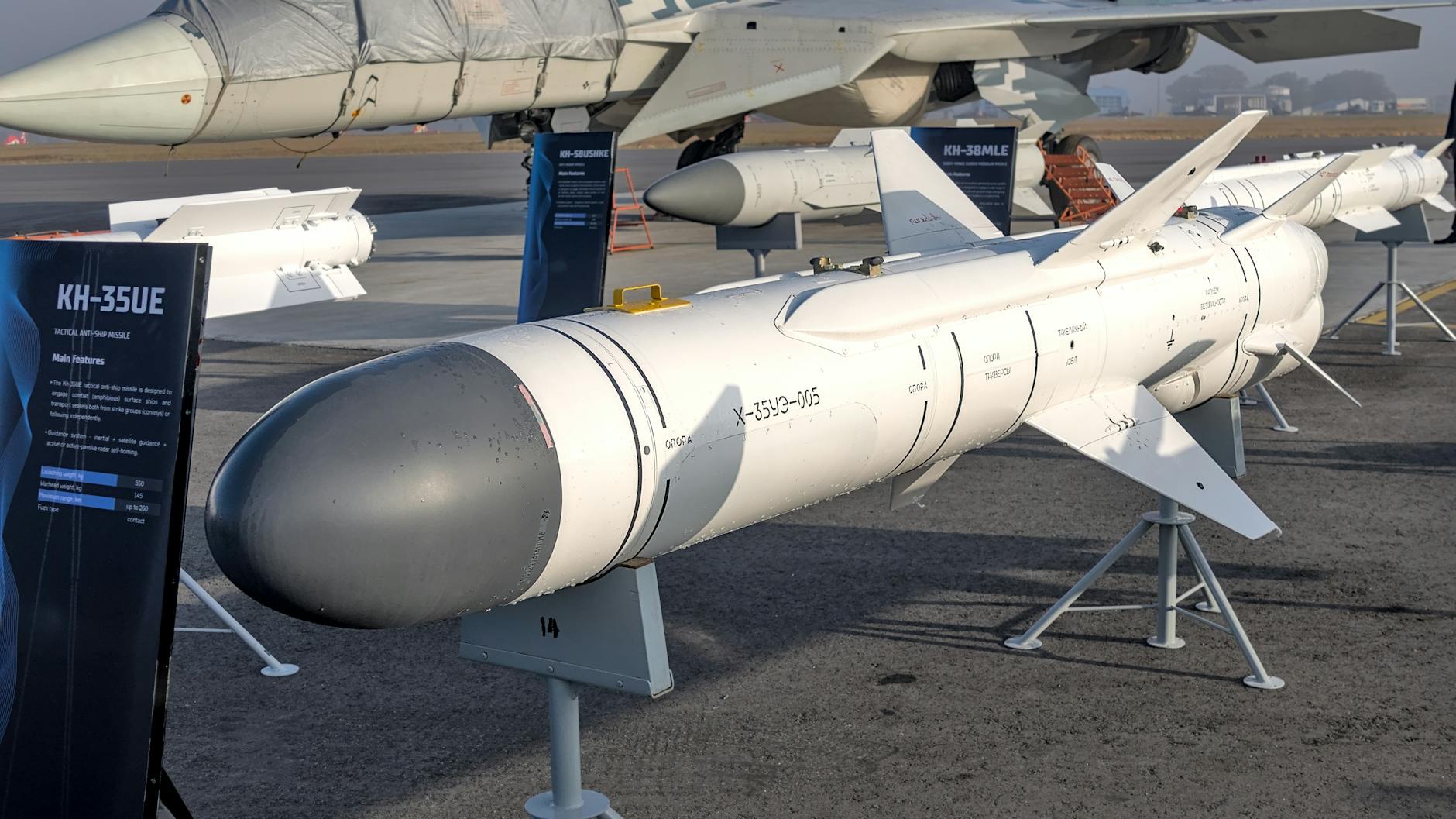 India Successfully Tests Advanced Agni Missile with Multiple Warheads