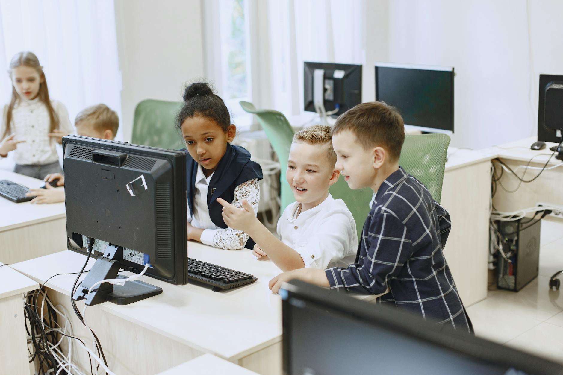 Skill Labs in Schools: Nurturing Future Innovators