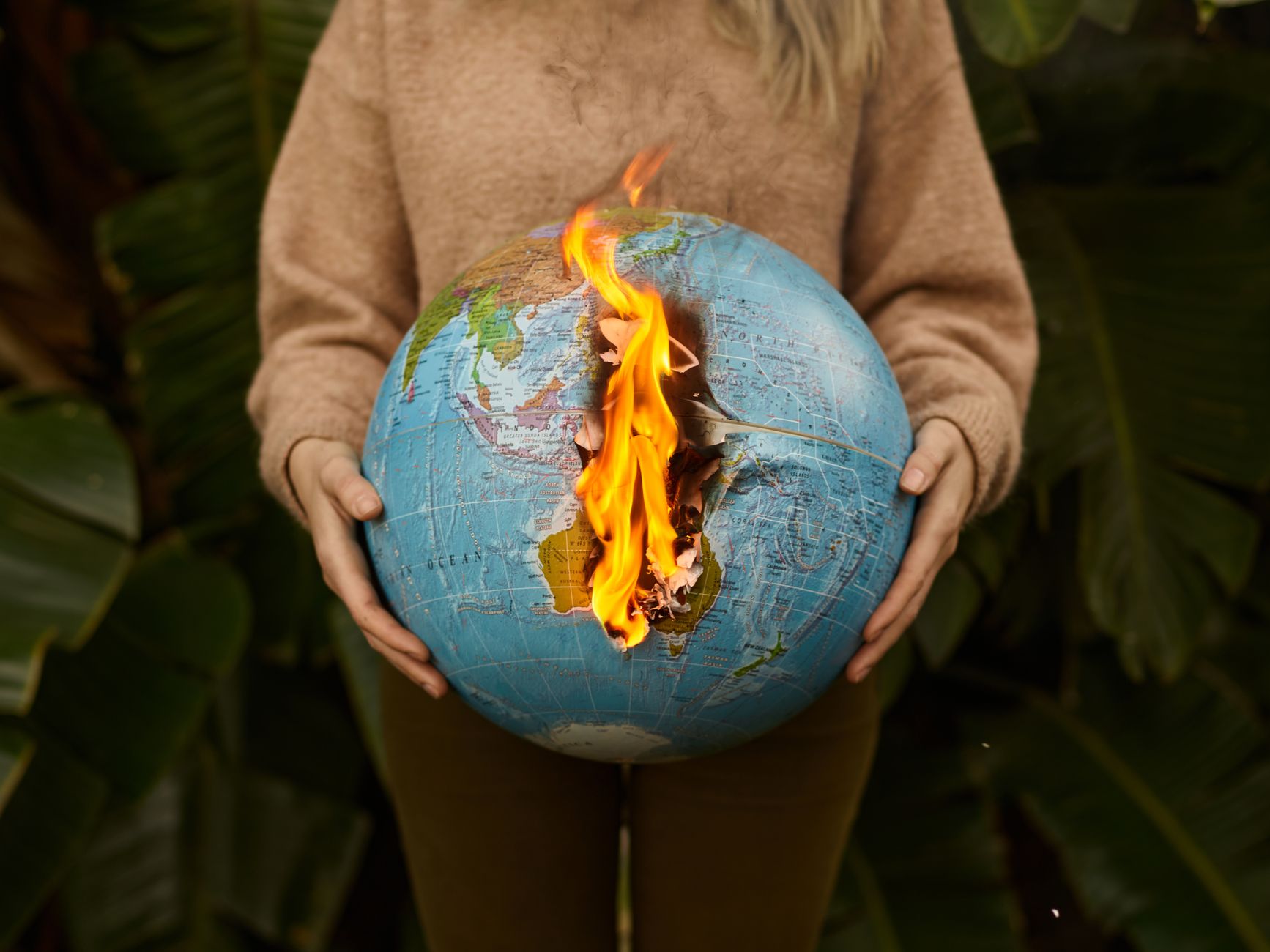Pope Leo Links Environmental Crisis to Socio-Economic Challenges