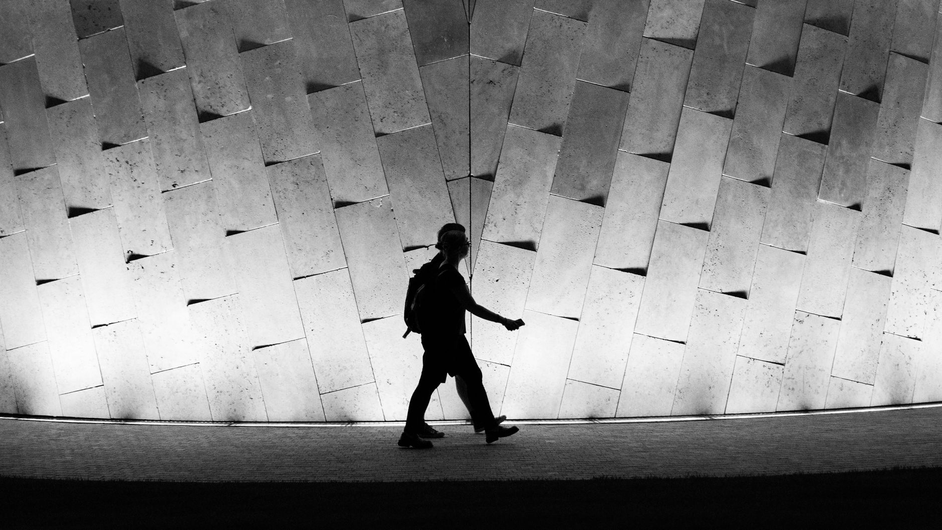 Scientists Uncover Global Quirk in Human Walking Patterns