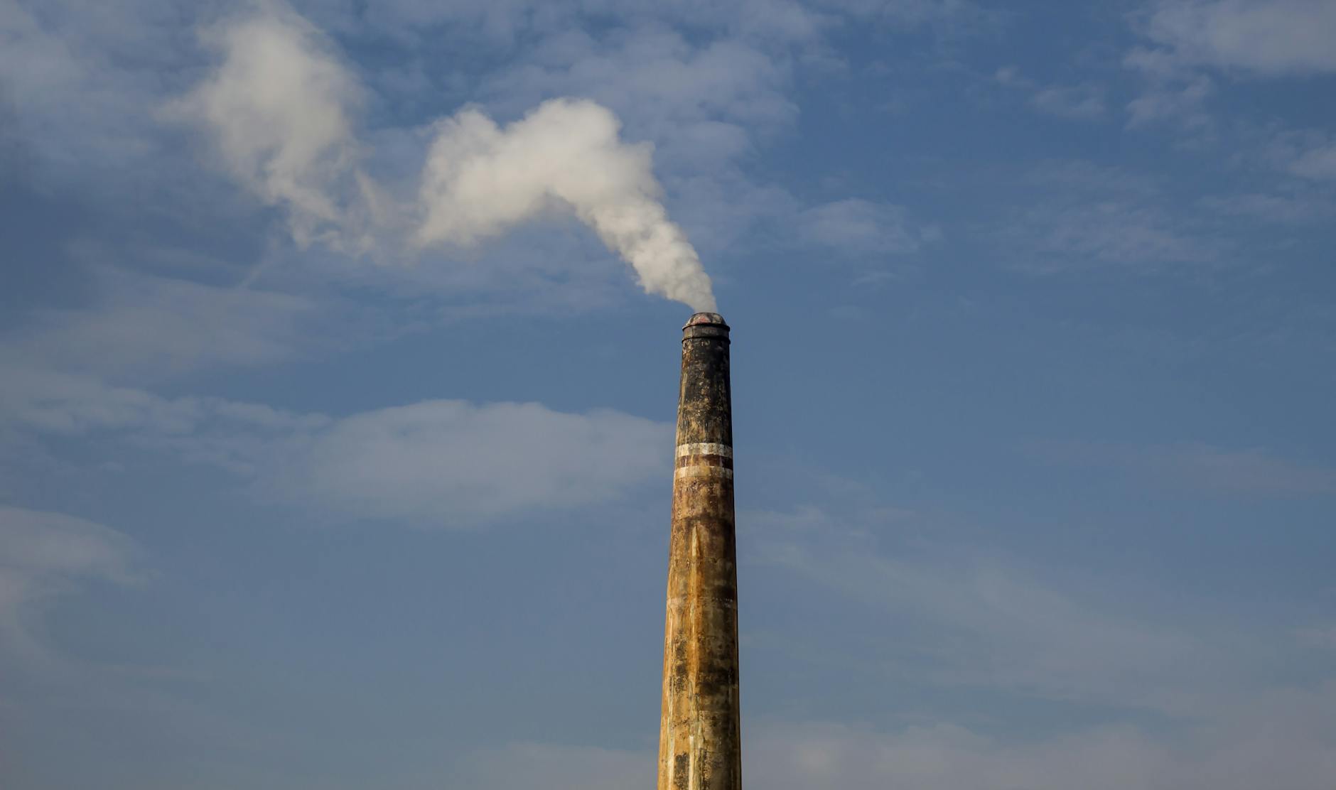 Delhi's Pollution Battle: Minister Yadav Urges Swift Action
