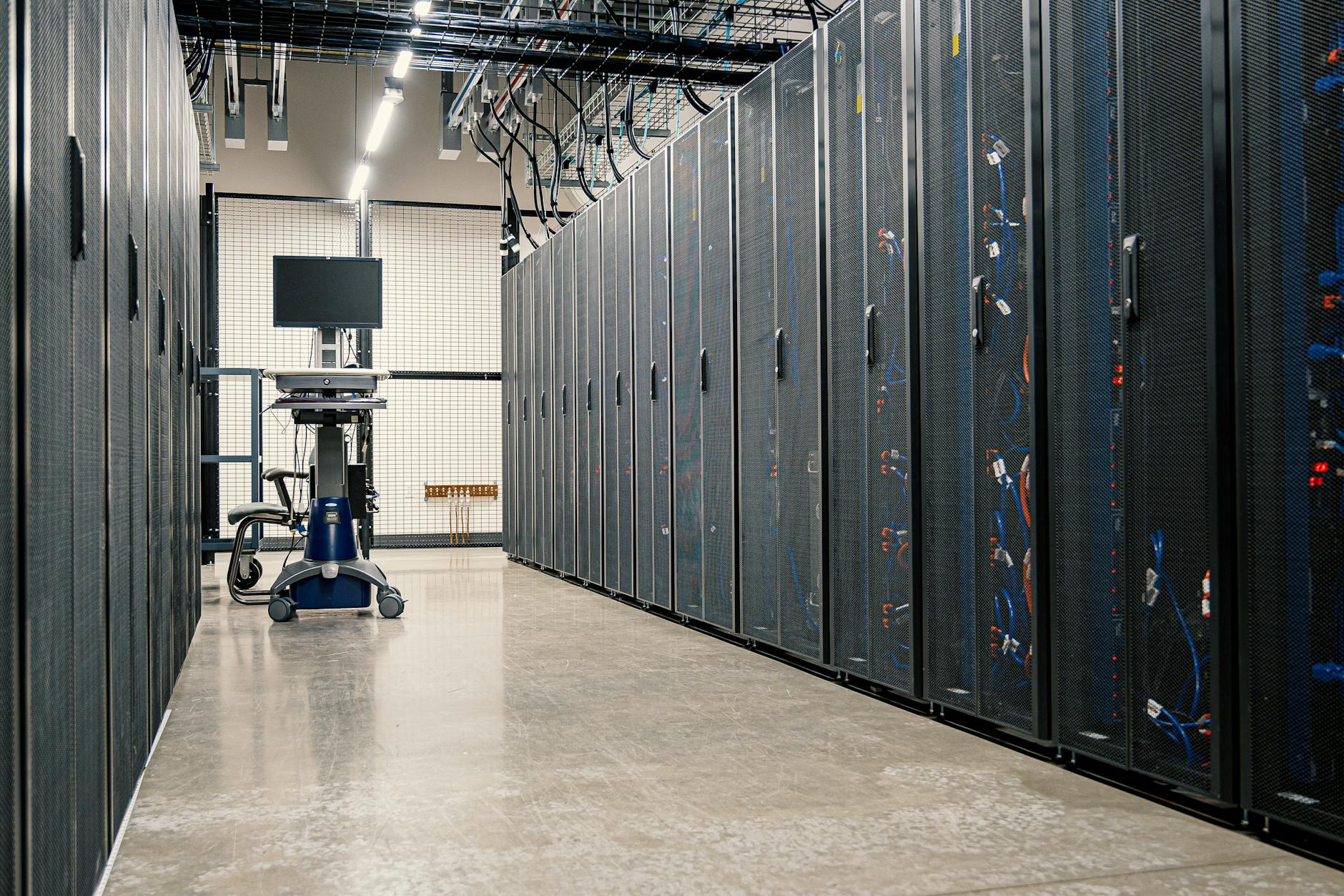 Amazon's Chilean Data Centre Advances Amid Environmental Concerns