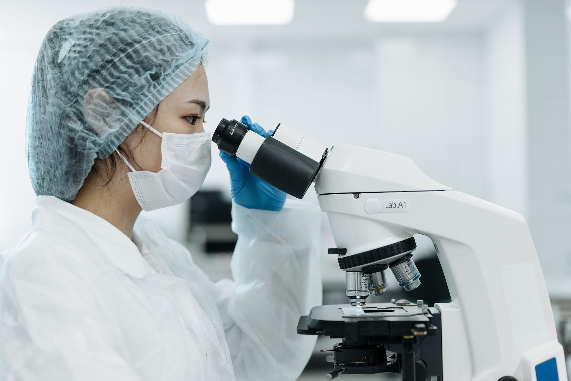 Eastward Migration: Scientists Flock to China for Research Opportunities