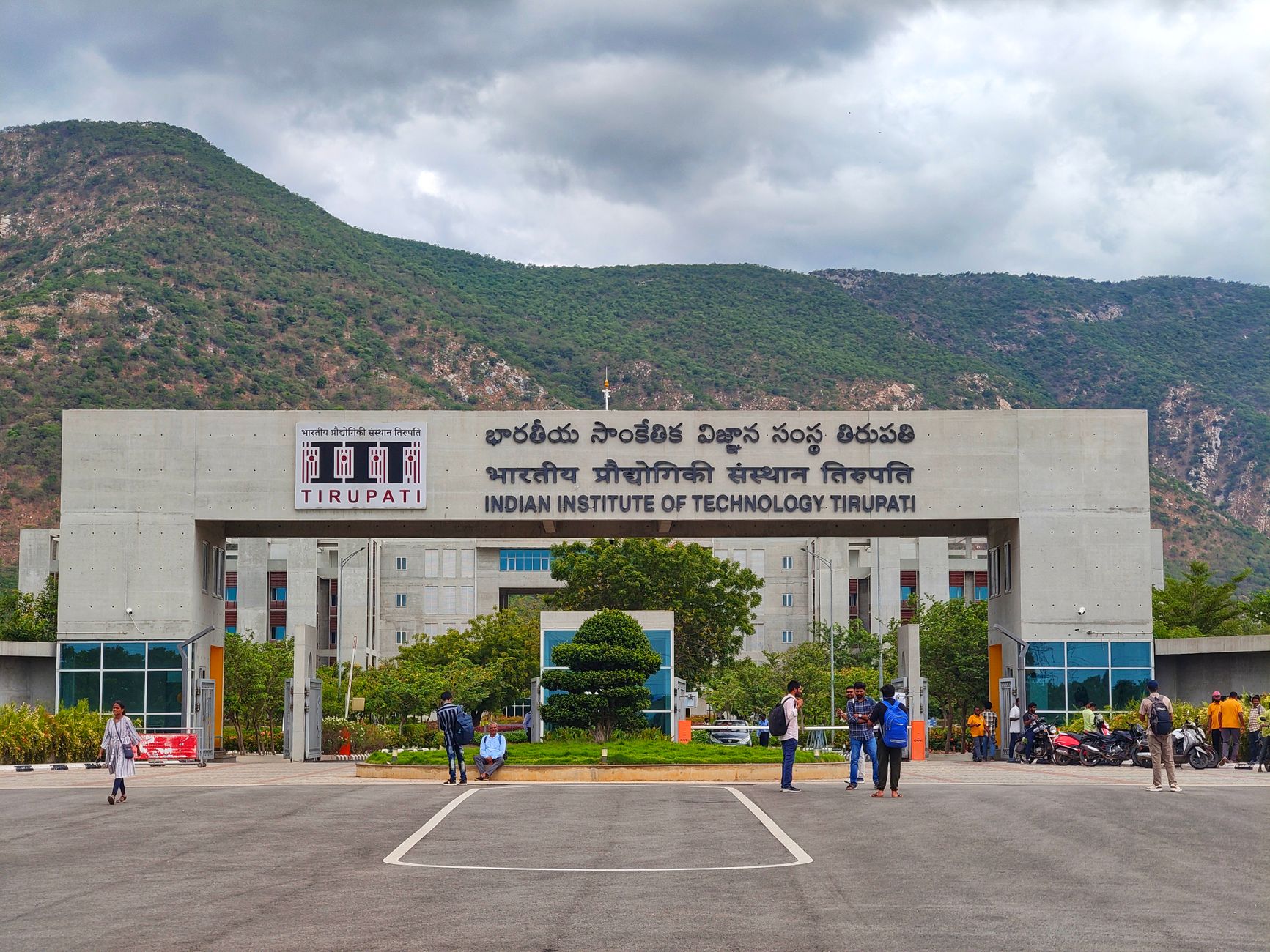 Supreme Court Directs IIT Roorkee to Reserve Seat for Student's Mental Health Transfer