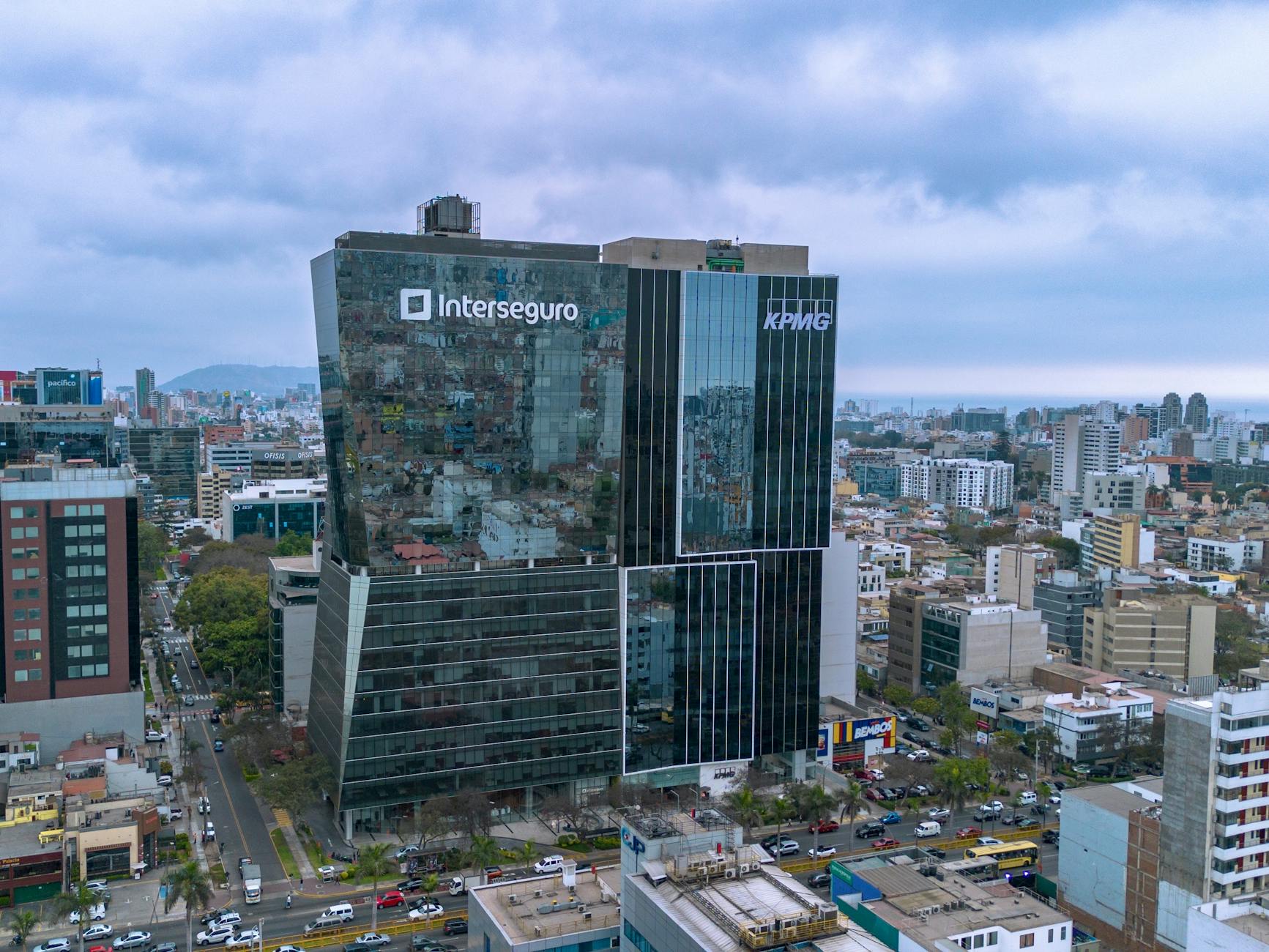 KPMG's Strategic Move: Embracing Claude AI Across Its Global Workforce