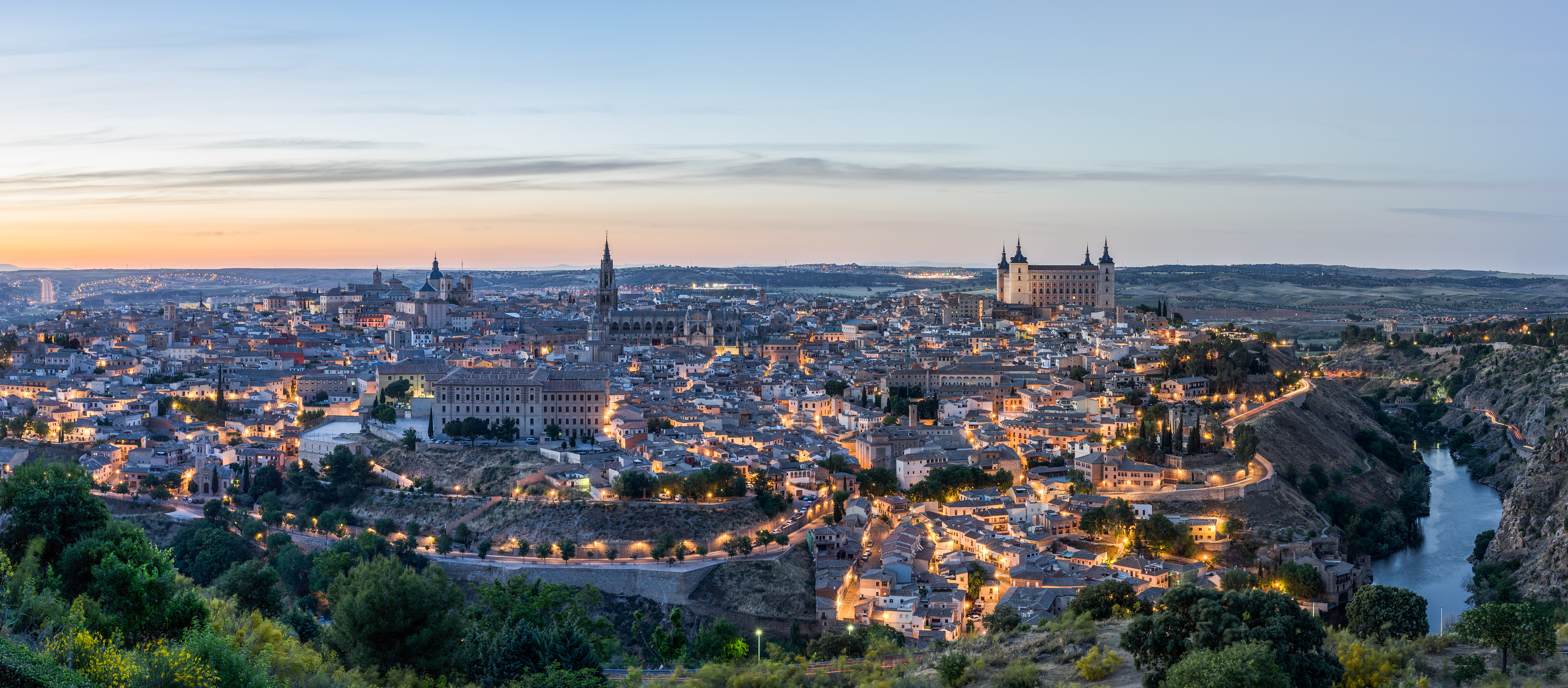 Spain's Masterclass Crushes Saudi Arabia in World Cup Clash