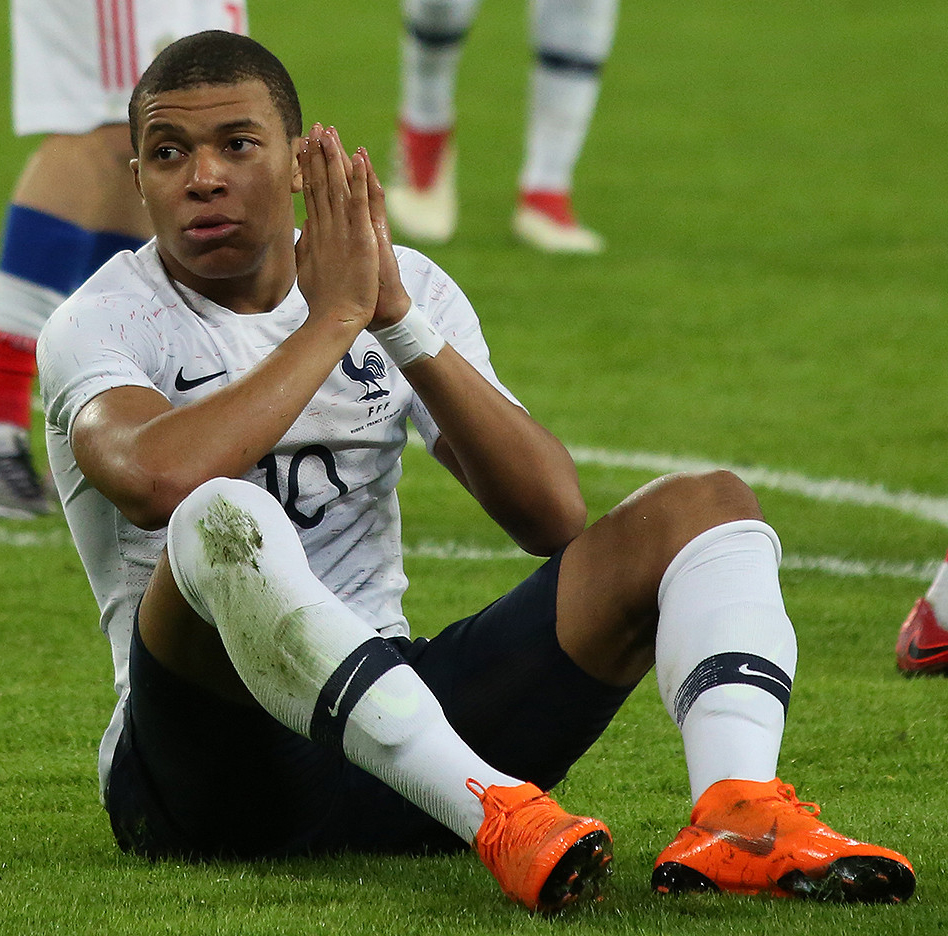 Mbappe Shines Again: Record-Breaking Feats at FIFA World Cup 2026